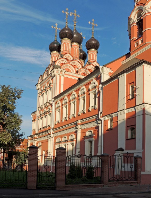 Таганский. Церковь Николая Чудотворца на Болвановке. архитектурные детали, Вид с севера.