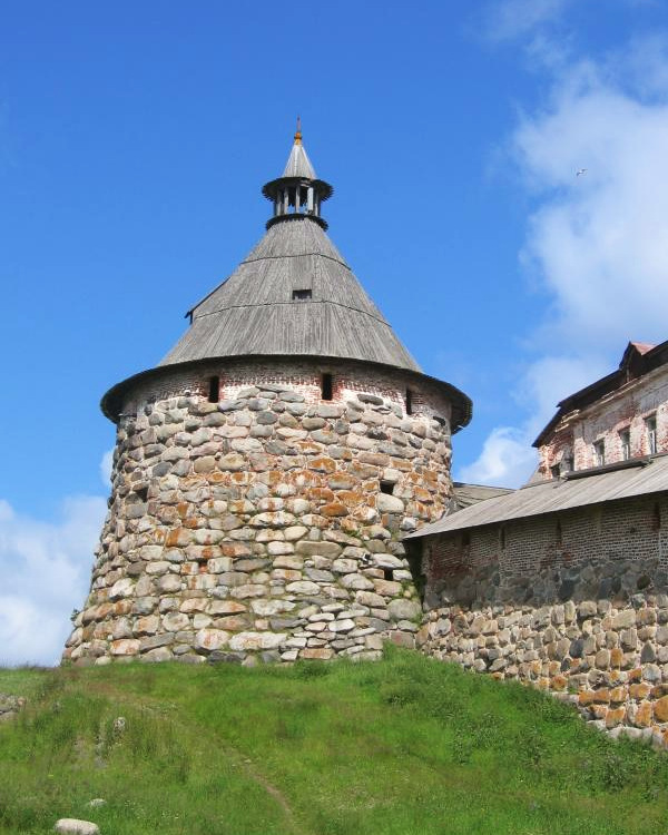 Соловецкий. Спасо-Преображенский Соловецкий монастырь. фасады, Корожная башня. XVI век.