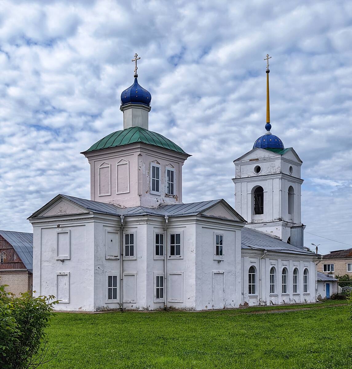 Церковь Введения во храм Пресвятой Богородицы, Болхов (Болховский район, Орловская область). фасады