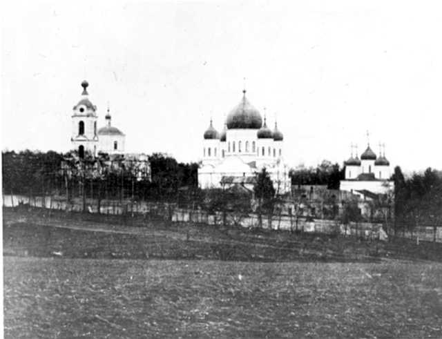 Болхов. Троицкий Рождества Богородицы Оптин монастырь. архивная фотография, http://orleya.net/bolkhov/b8.htm