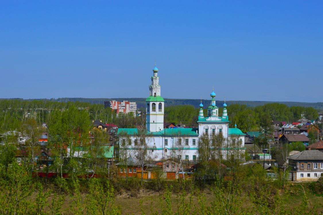 Кунгур. Церковь Спаса Преображения. общий вид в ландшафте