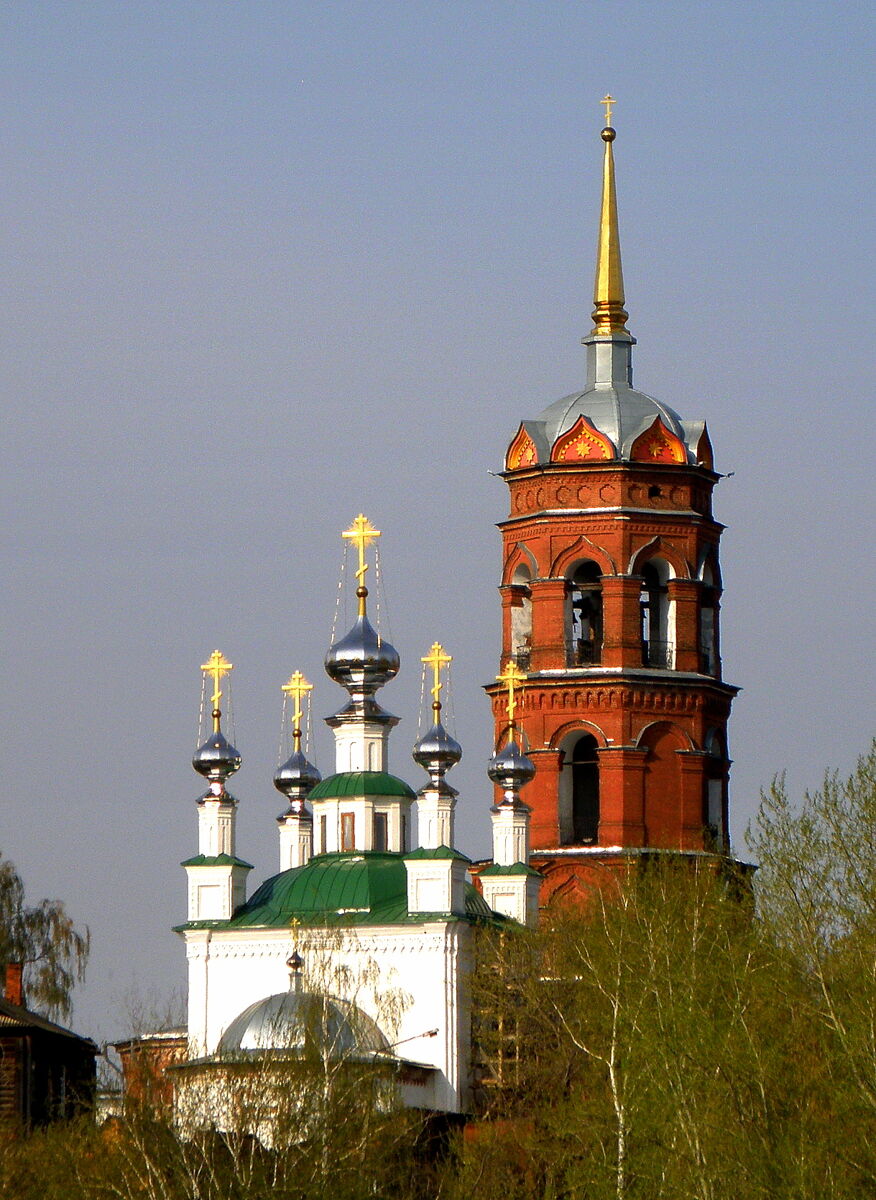 Церковь Тихвинской иконы Божией Матери, Кунгур (Кунгурский район и г. Кунгур, Пермский край). архитектурные детали, Завершение.