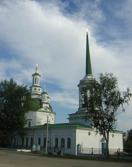 Собор Троицы Живоначальной, Алапаевск (Алапаевск (МО город Алапаевск), Свердловская область). фасады