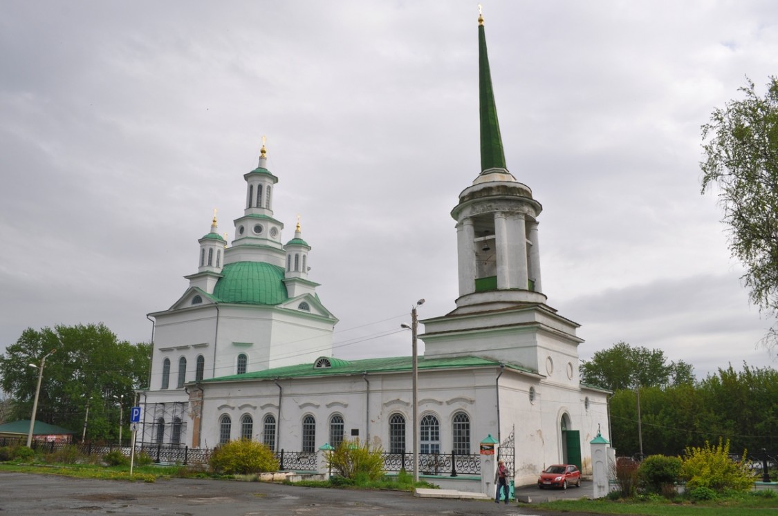 Собор Троицы Живоначальной, Алапаевск (Алапаевск (МО город Алапаевск), Свердловская область). фасады