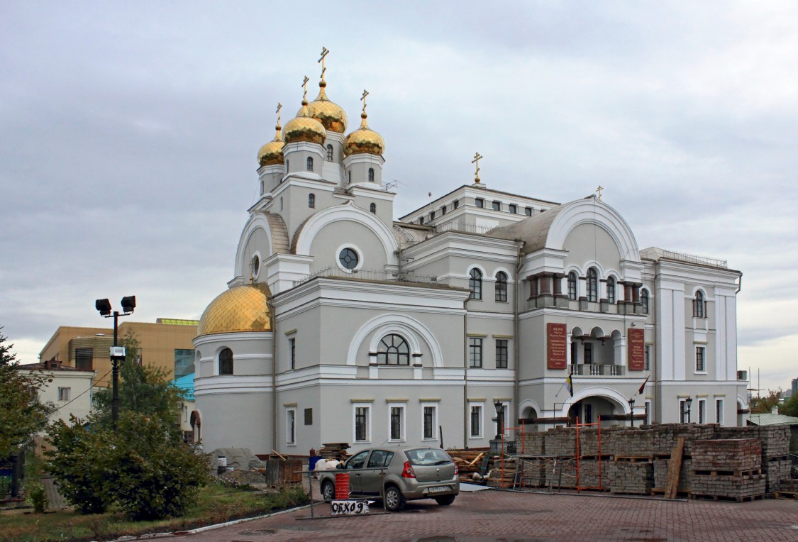 Церковь Николая Чудотворца на Патриаршьем подворье, Екатеринбург (Екатеринбург (МО город Екатеринбург), Свердловская область). фасады, Вид с северо-востока