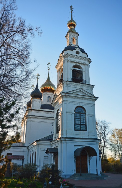 Рыбинск. Церковь Вознесения Господня. фасады