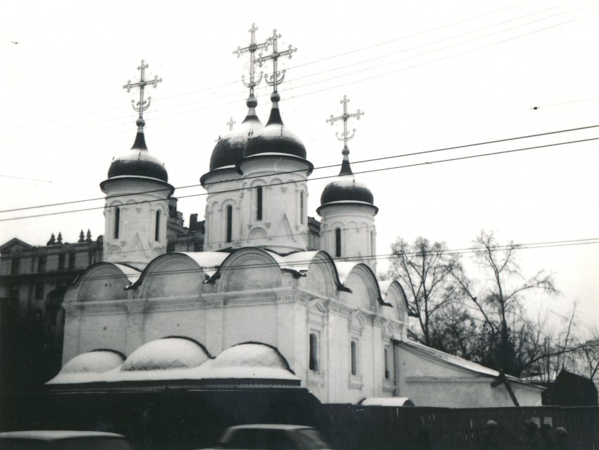 Мещанский. Церковь Троицы Живоначальной в Листах. документальные фотографии