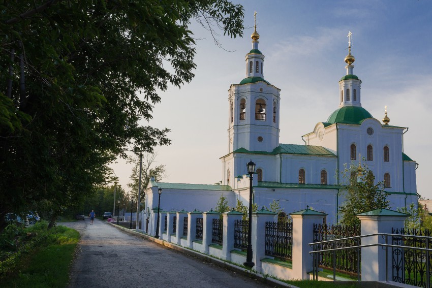 Церковь Вознесения Господня и Георгия Победоносца, Тюмень (Тюмень, город, Тюменская область). фасады