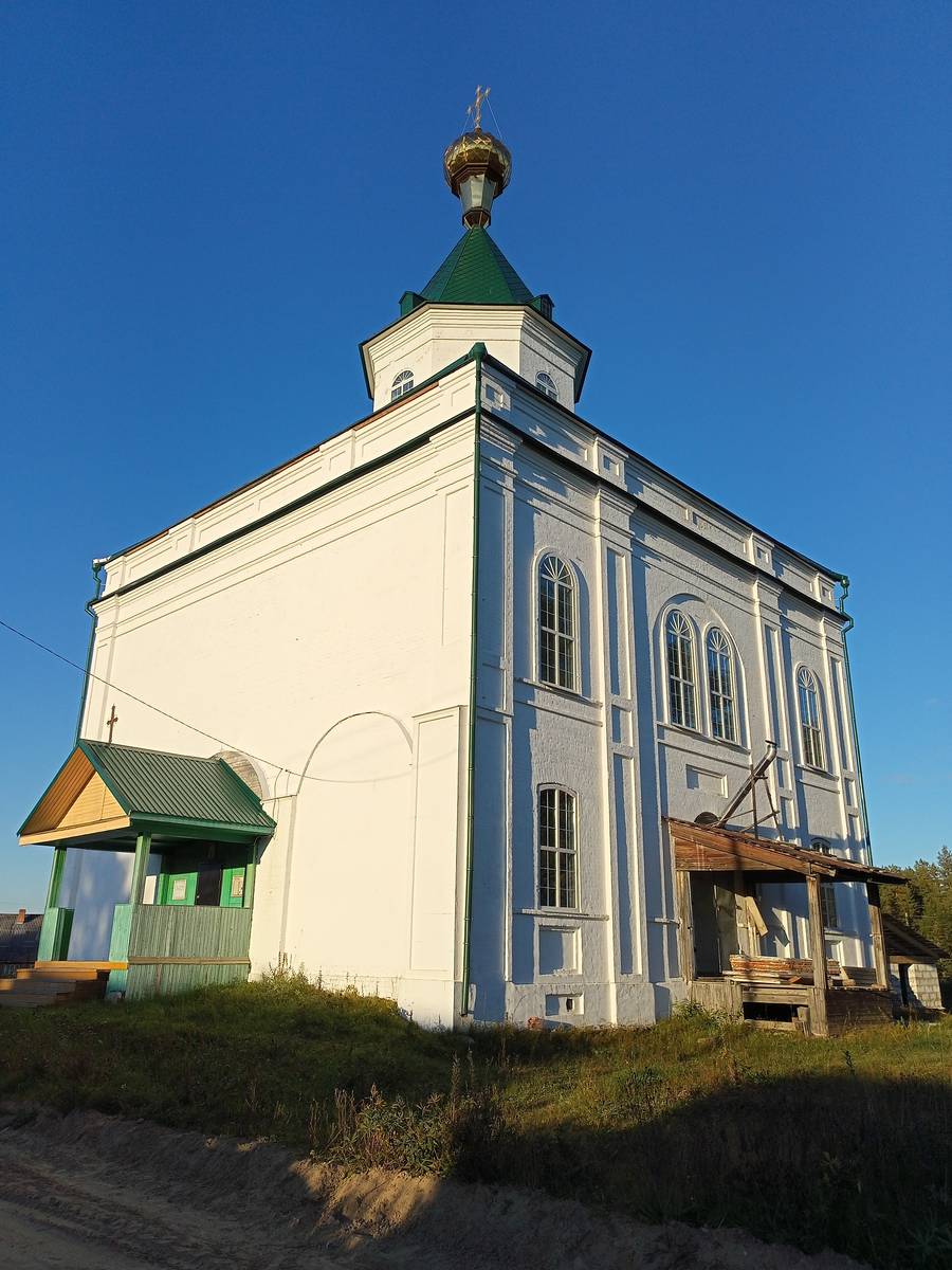 Церковь Воздвижения Креста Господня, Пермас (Никольский район, Вологодская область). фасады