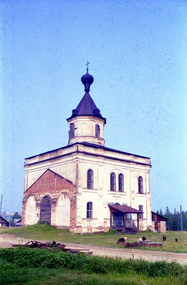 фасады. Церковь Воздвижения Креста Господня, Пермас (Никольский район, Вологодская область)