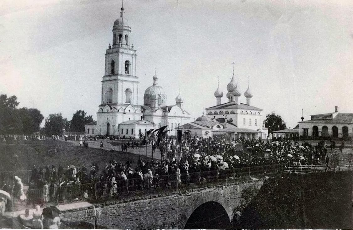 Собор Троицы Живоначальной, Пошехонье (Пошехонский район, Ярославская область). архивная фотография, Фотография нач. ХХ века.