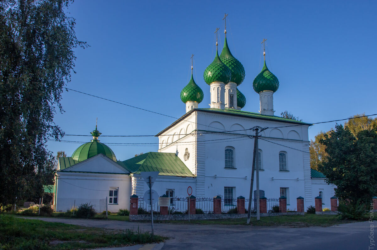 Собор Троицы Живоначальной, Пошехонье (Пошехонский район, Ярославская область). фасады, Вид с юга