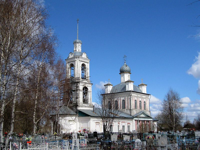 Пошехонье. Церковь Успения Пресвятой Богородицы. фасады