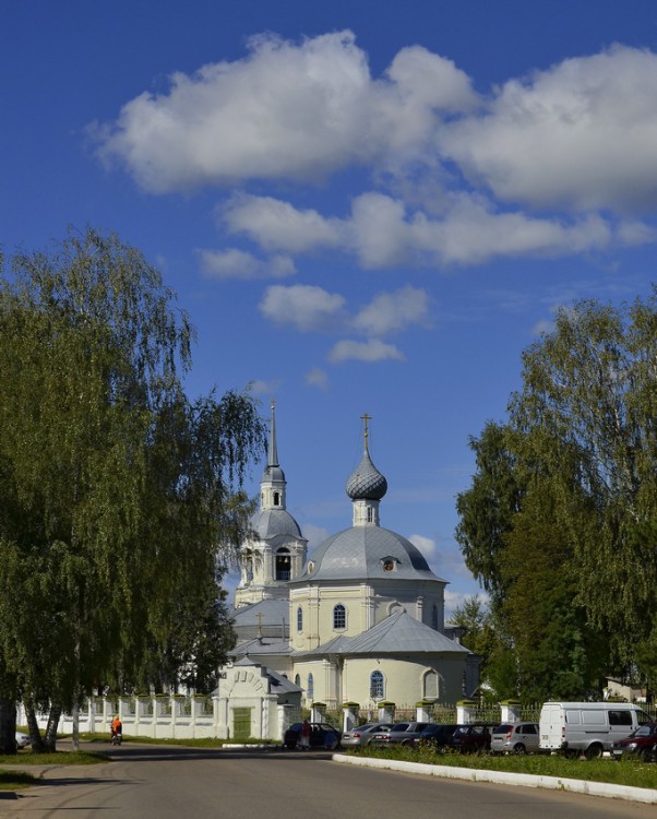 Церковь Александра и Антонины в Селище, Кострома (Кострома, город, Костромская область). общий вид в ландшафте