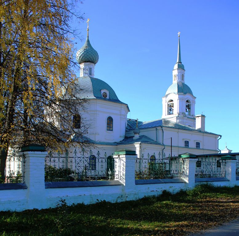 Кострома. Церковь Александра и Антонины в Селище. фасады