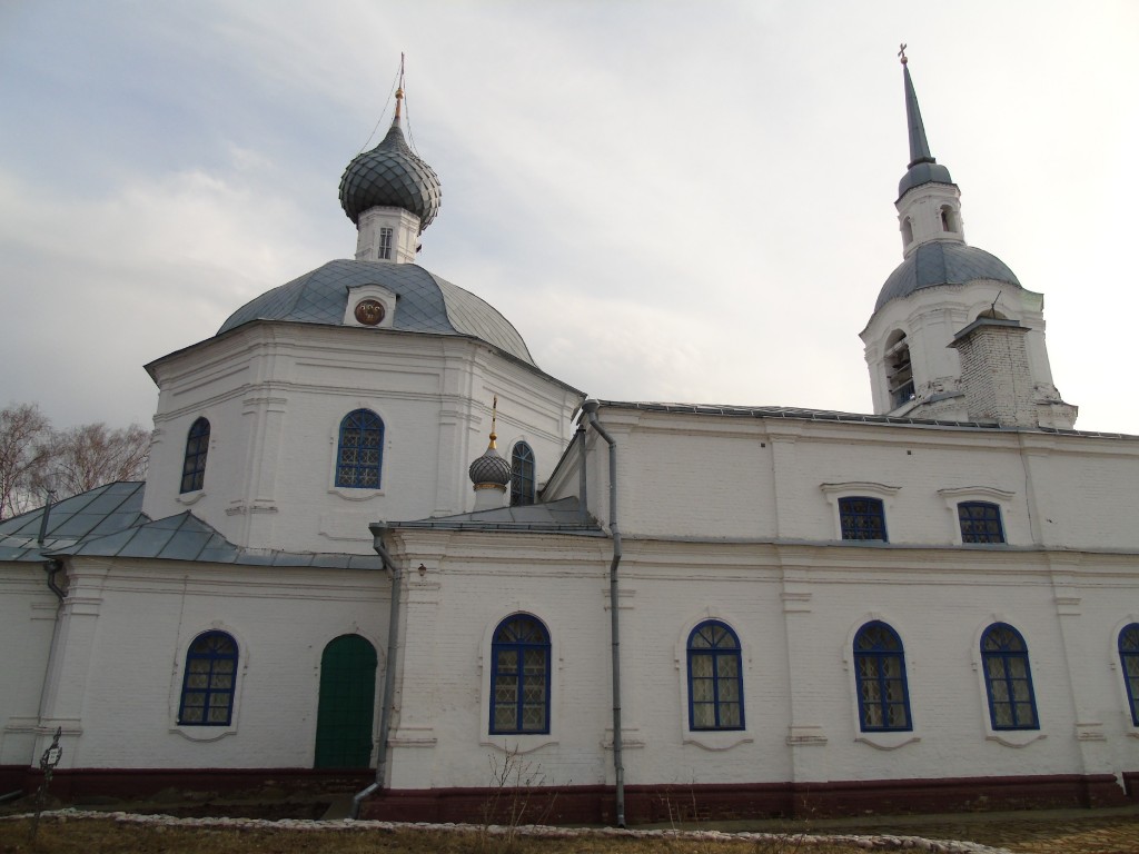 Кострома. Церковь Александра и Антонины в Селище. фасады