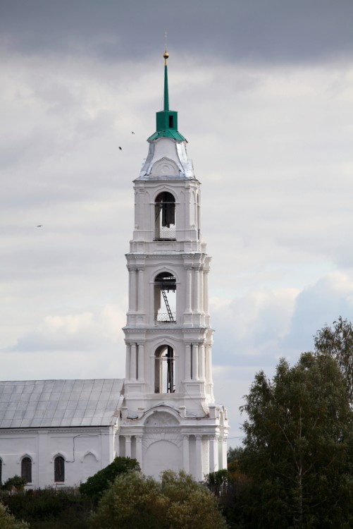 Церковь Троицы Живоначальной, Диево-Городище (Некрасовский район, Ярославская область). фасады