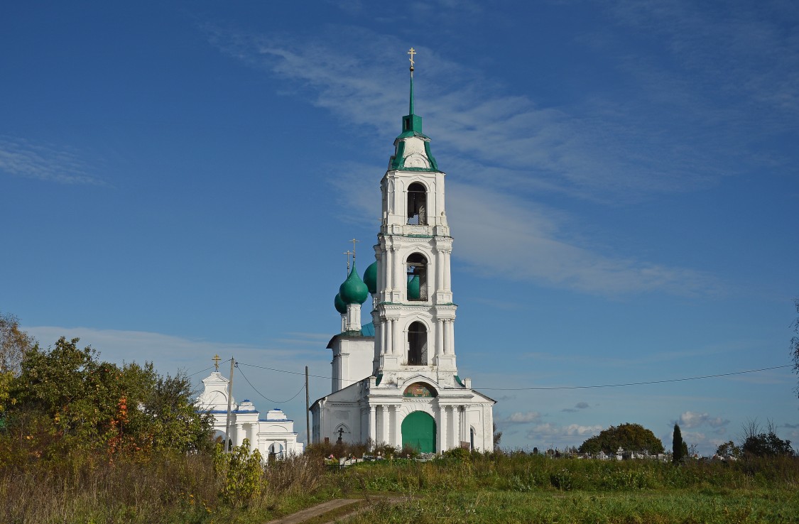 Церковь Троицы Живоначальной, Диево-Городище (Некрасовский район, Ярославская область). фасады