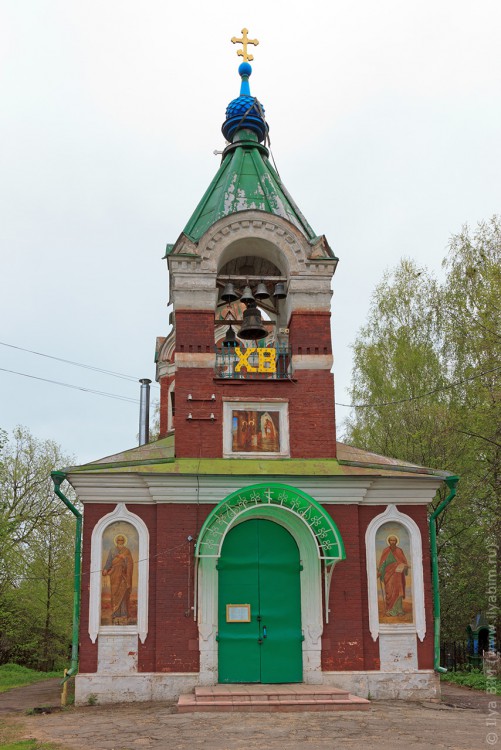 Калязин. Церковь Введения во храм Пресвятой Богородицы. фасады