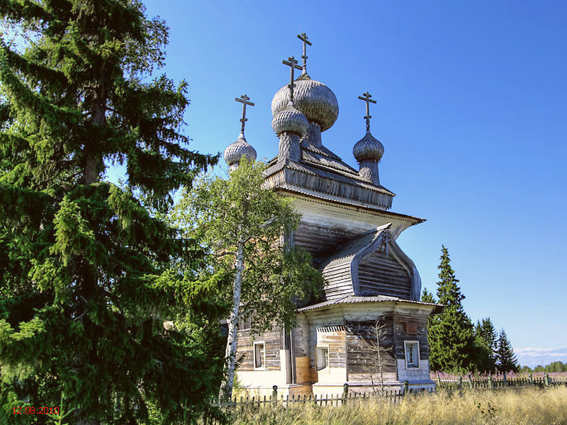 Вирма. Церковь Петра и Павла. фасады