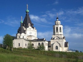 Кострома. Церковь Тихона, патриарха Всероссийского и Новомучеников и исповедников Церкви Русской