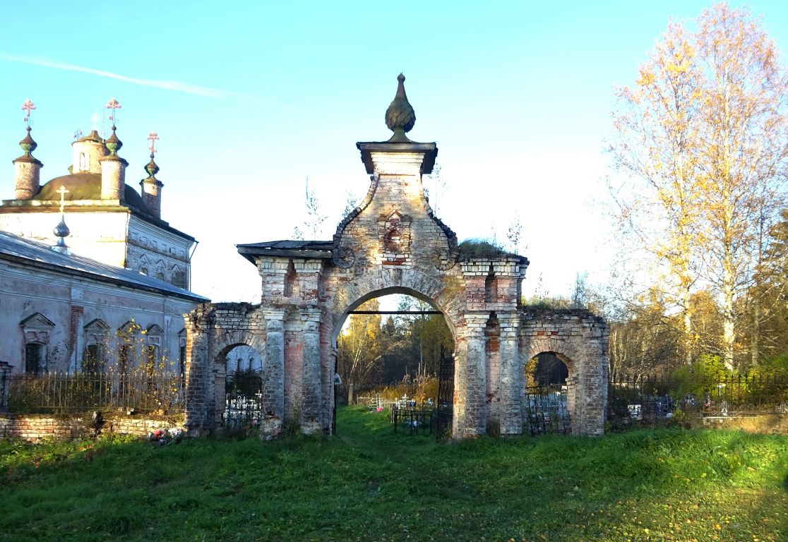 Церковь Воскресения Христова, Верховье (Солигаличский район, Костромская область). фасады