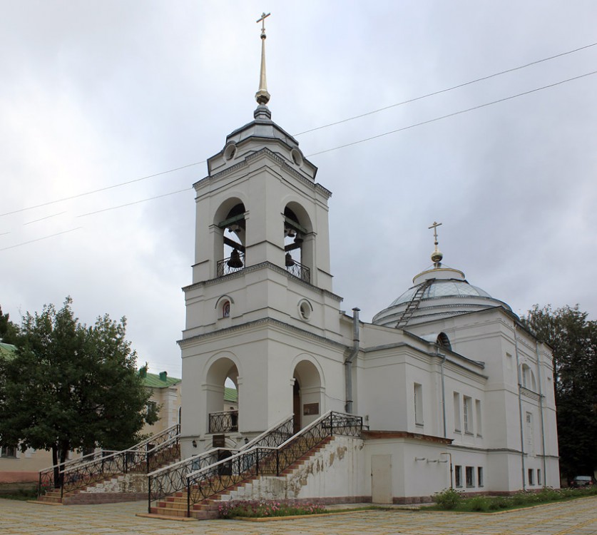 Кострома. Церковь Иоанна Кронштадтского. общий вид в ландшафте