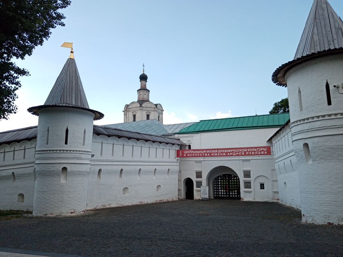 Спасо-Андроников монастырь, Таганский (Центральный административный округ (ЦАО), г. Москва). фасады, Главные монастырские врата