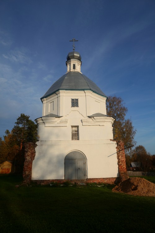 Церковь Похвалы Божией Матери, Угольское (Островский район, Костромская область). фасады