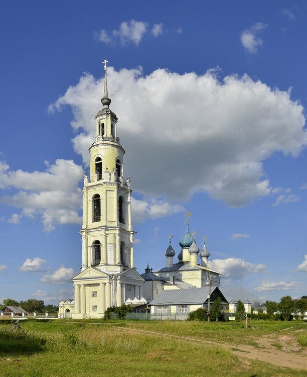 Успенская Тетеринская пустынь, Тетеринское (Нерехтский район, Костромская область). общий вид в ландшафте