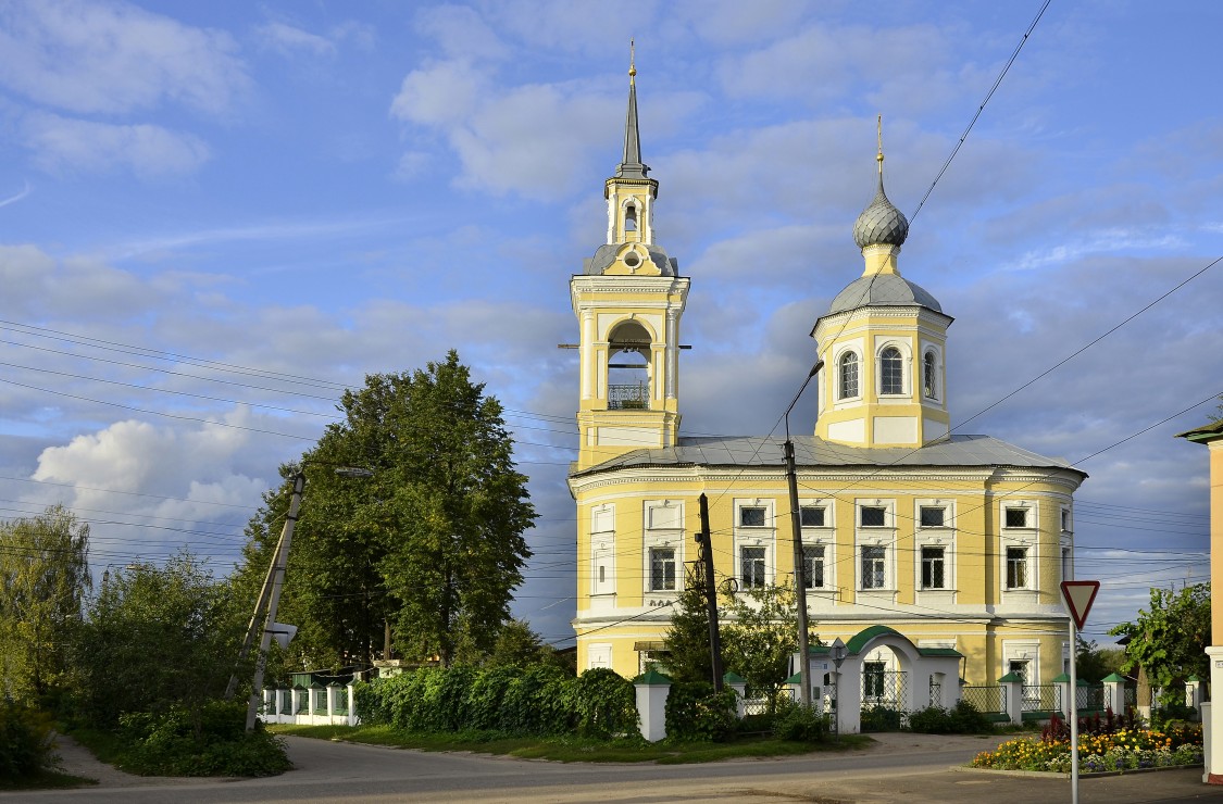 Нерехта. Церковь Спаса Преображения. фасады