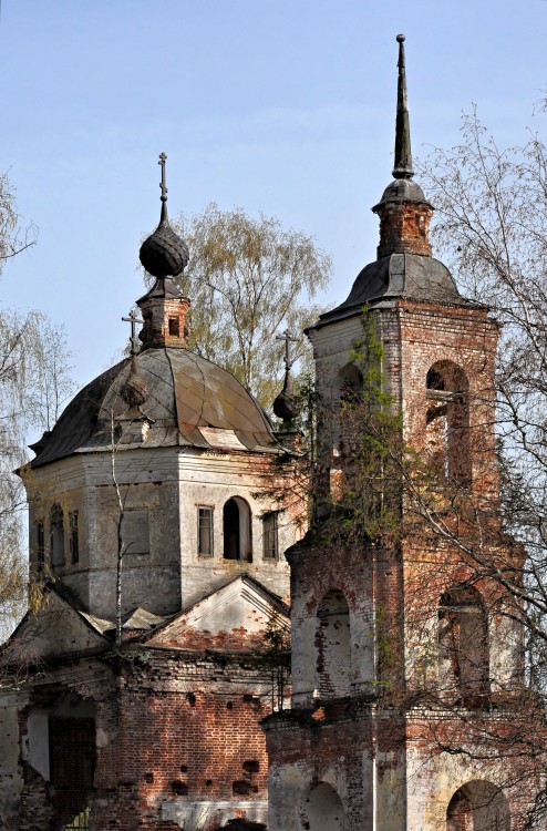 Церковь Владимирской иконы Божией Матери, Озорниково, урочище (Чухломский район, Костромская область). фасады