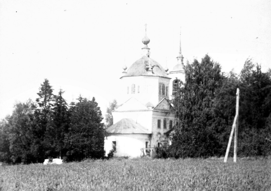 Церковь Владимирской иконы Божией Матери, Озорниково, урочище (Чухломский район, Костромская область). архивная фотография