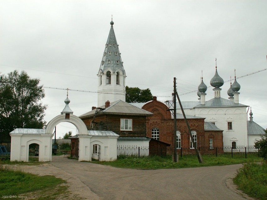 Церковь Воскресения Христова, Ёлнать (Юрьевецкий район, Ивановская область). общий вид в ландшафте