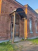 Ёлнать. Воскресения Христова, церковь