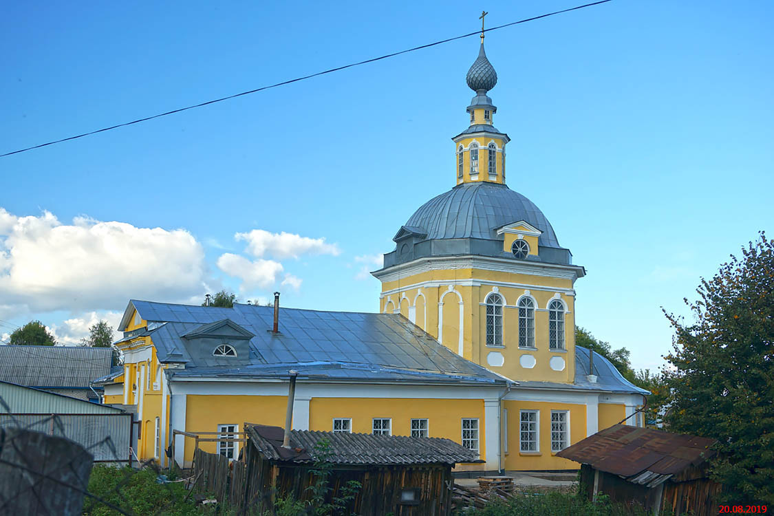 Юрьевец. Церковь Рождества Христова. фасады