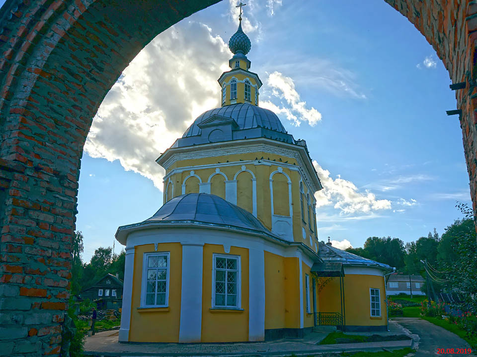 Юрьевец. Церковь Рождества Христова. фасады