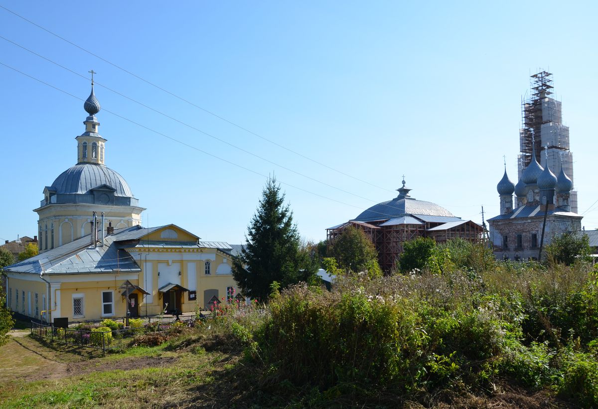 Церковь Рождества Христова, Юрьевец (Юрьевецкий район, Ивановская область). общий вид в ландшафте