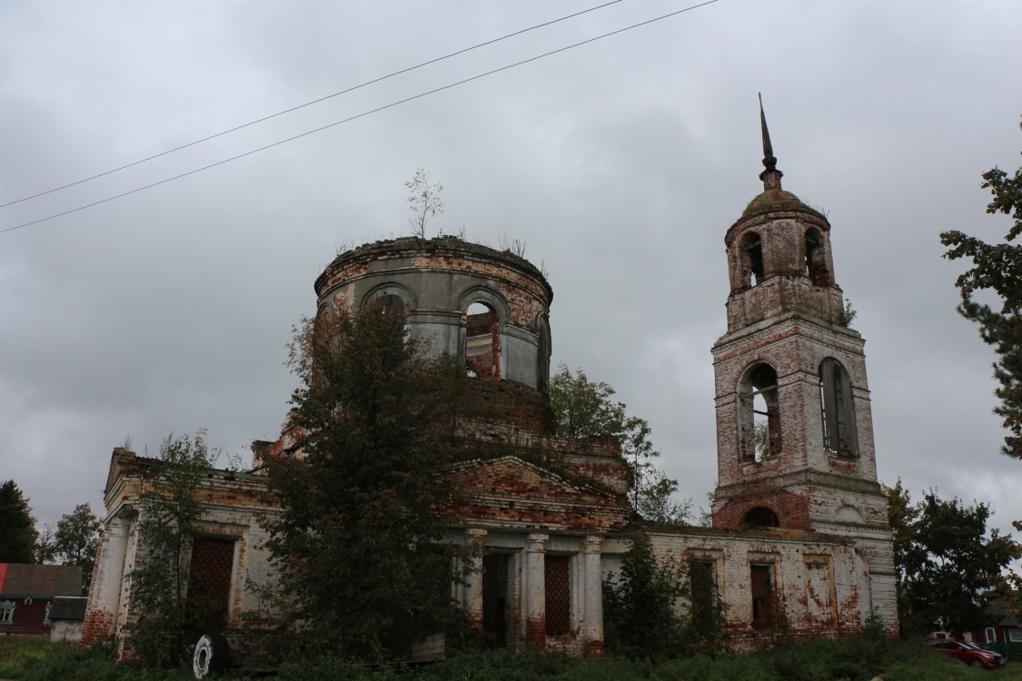 Церковь Георгия Победоносца, Георгиевское (Приволжский район, Ивановская область). фасады, Вид северо-восточной стороны
