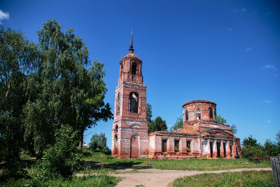 Церковь Георгия Победоносца, Георгиевское (Приволжский район, Ивановская область). фасады