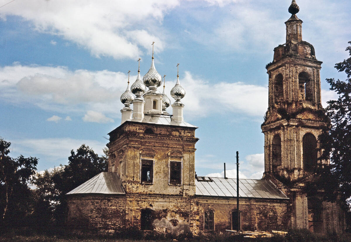 Церковь Воздвижения Креста Господня, Красинское (Приволжский район, Ивановская область). фасады