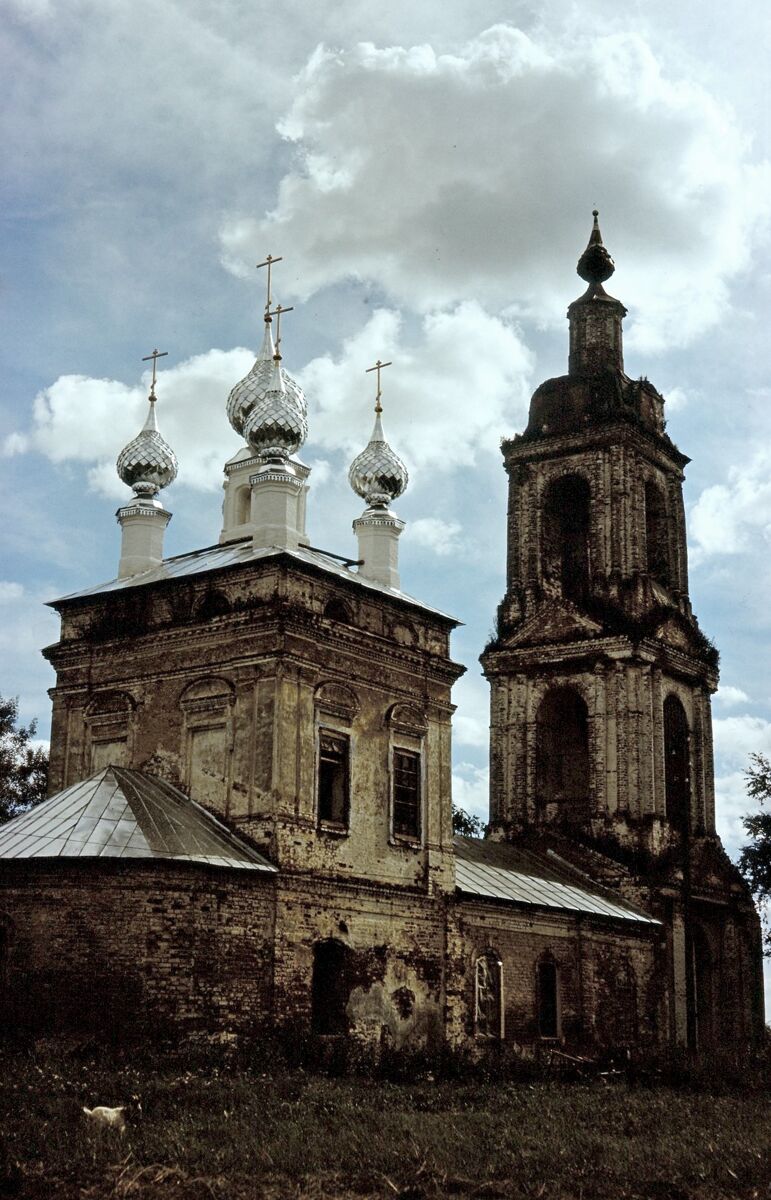 Церковь Воздвижения Креста Господня, Красинское (Приволжский район, Ивановская область). фасады