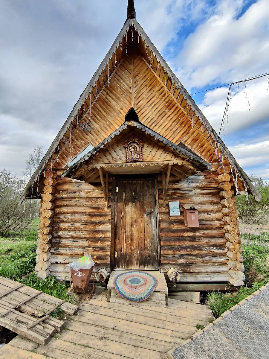 Часовня над купелью, дополнительная информация. Храмовый комплекс. Церкви Усекновения главы Иоанна Предтечи и Вознесения Господня, Парское (Родниковский район, Ивановская область)