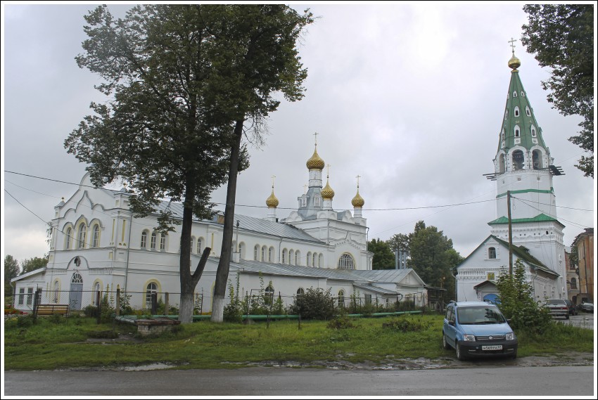 Храмовый комплекс. Церкви Илии Пророка и Николая Чудотворца, Тейково (Тейковский район, Ивановская область). общий вид в ландшафте