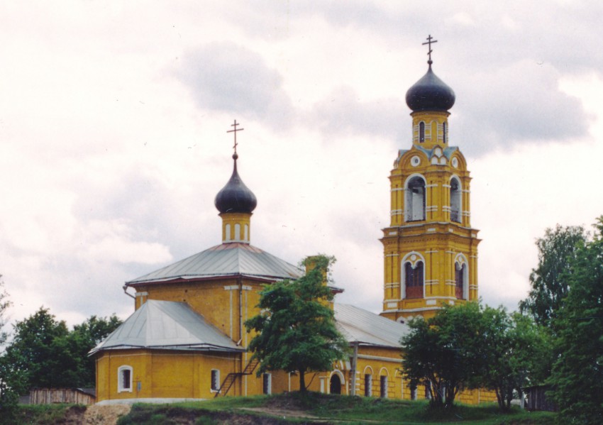 Киржач. Церковь Николая Чудотворца на Селивановой горе. общий вид в ландшафте