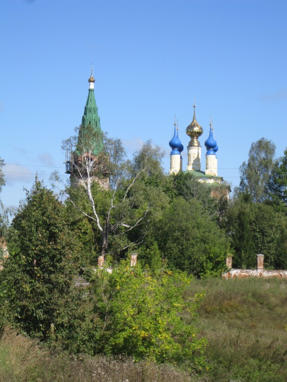 Горицы. Храмовый комплекс. Церкви Рождества Пресвятой Богородицы и Вознесения Господня. фасады