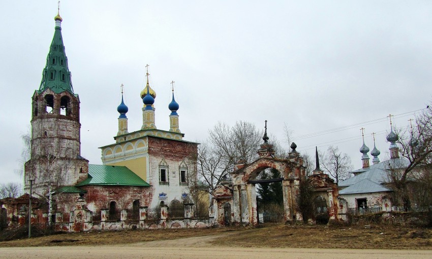 Горицы. Храмовый комплекс. Церкви Рождества Пресвятой Богородицы и Вознесения Господня. фасады, вид с юго-запада