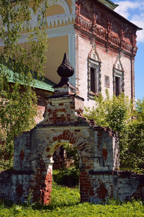 Храмовый комплекс. Церкви Рождества Пресвятой Богородицы и Вознесения Господня, Горицы (Шуйский район, Ивановская область). архитектурные детали