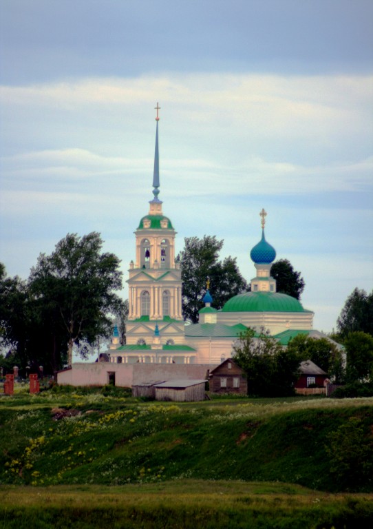 Кибергино. Церковь Усекновения главы Иоанна Предтечи. фасады