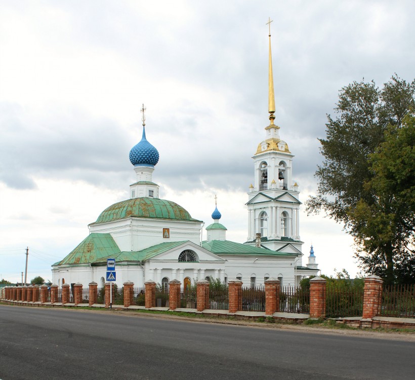 Церковь Усекновения главы Иоанна Предтечи, Кибергино (Тейковский район, Ивановская область). фасады